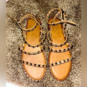 Women’s Gladiator Sandals Size 9
